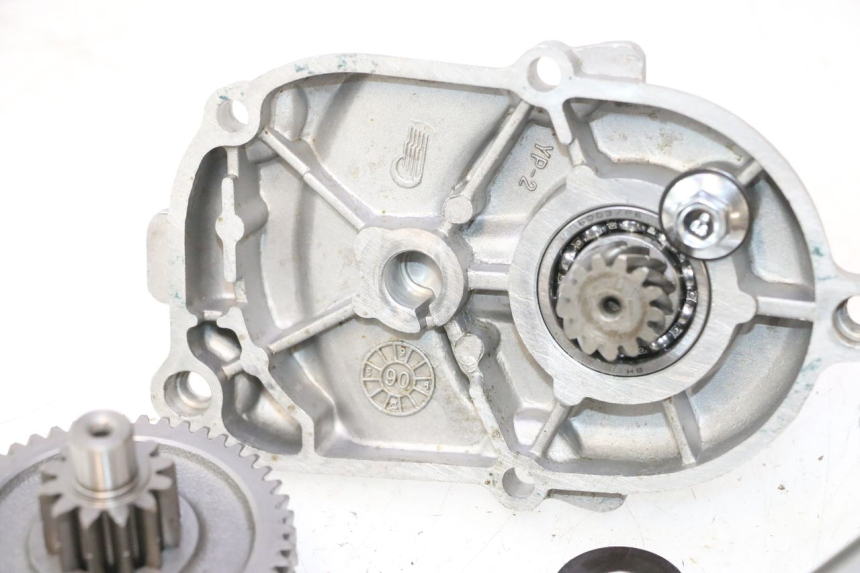 photo de REAR WHEEL SHAFT KEEWAY HURRICANE 50 (2006 - 2019) - Distinctive features
