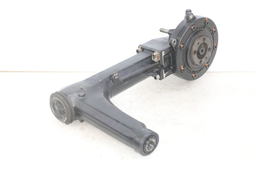 photo de REAR WHEEL SHAFT BMW K 75 RT 750 (1989 - 1997) - Supplementary product photo