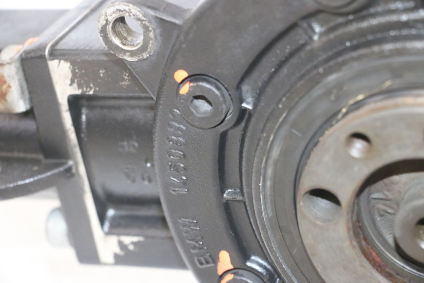 photo de REAR WHEEL SHAFT BMW K 75 RT 750 (1989 - 1997) - Alternative angle