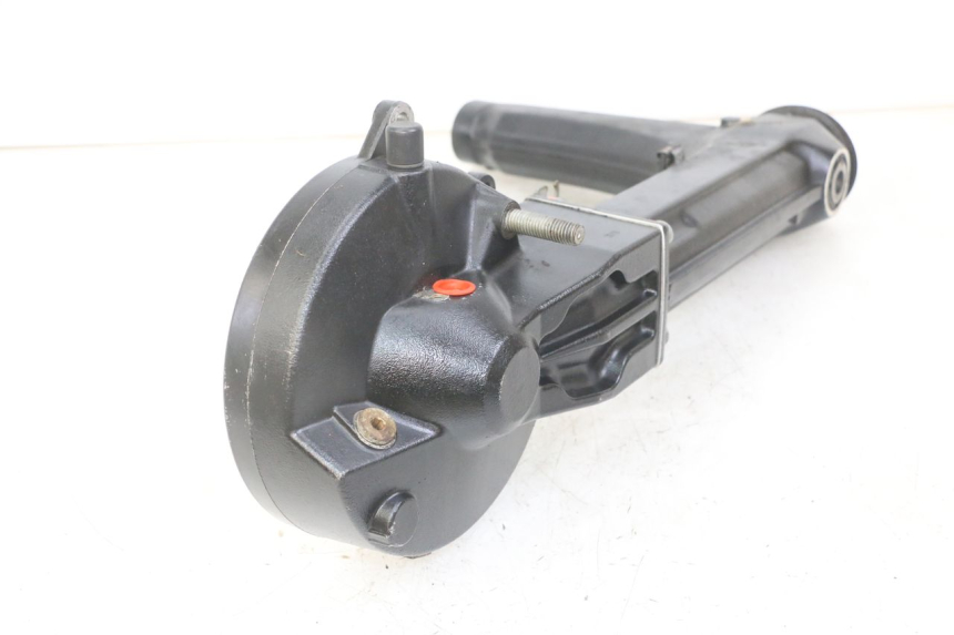 photo de REAR WHEEL SHAFT BMW K 75 RT 750 (1989 - 1997) - Checked used part