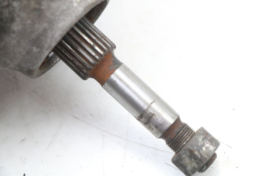 photo de REAR WHEEL SHAFT RENAULT KOURANOS 125 (2001 - 2004) - Product overview