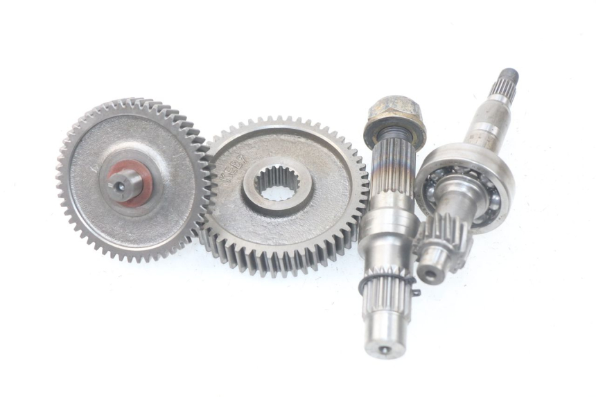 photo de REAR WHEEL SHAFT KYMCO LIKE 2T 50 (2009 - 2018) - Alternative perspective