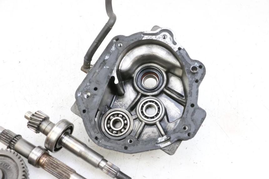 photo de REAR WHEEL SHAFT KYMCO LIKE 125 (2009 - 2016) - Surface and material condition