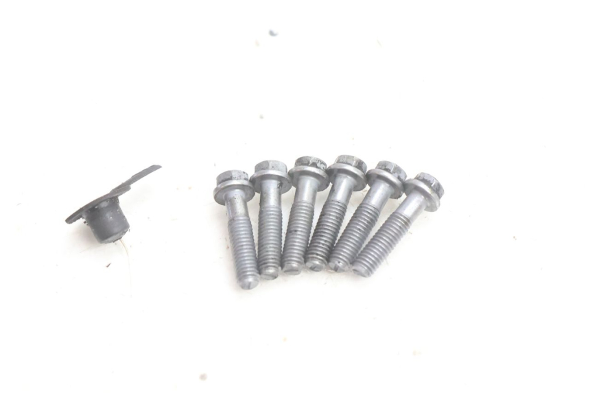 photo de REAR WHEEL SHAFT PEUGEOT LUDIX BLASTER 50 (2006 - 2014) - Markings and original references