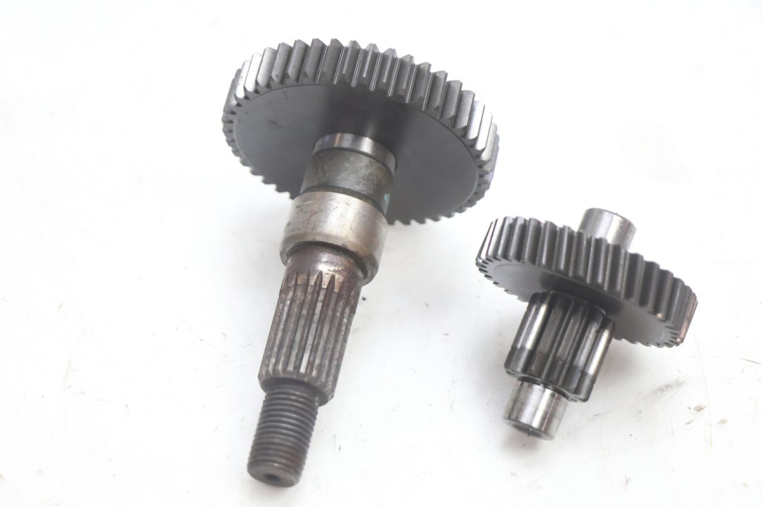 photo de REAR WHEEL SHAFT PEUGEOT LUDIX ONE 50 (2004 - 2006) - Alternative perspective