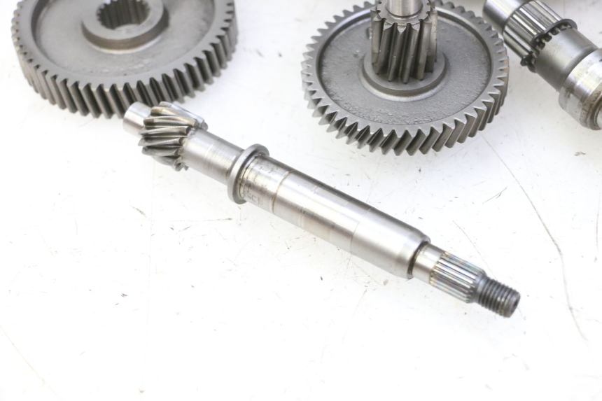 photo de REAR WHEEL SHAFT KYMCO LIKE 4T 50 (2019 - 2025) - Additional view of the item