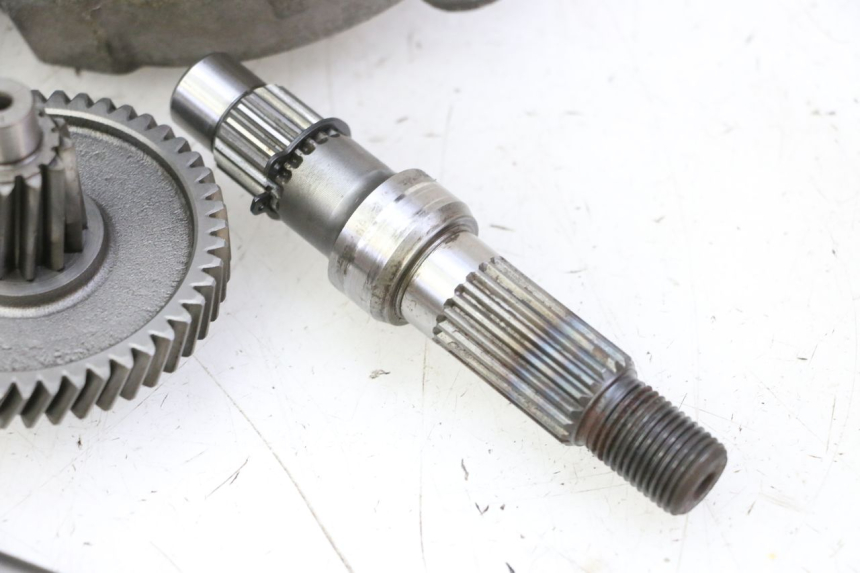 photo de REAR WHEEL SHAFT KYMCO LIKE 4T 50 (2019 - 2025) - Distinctive features