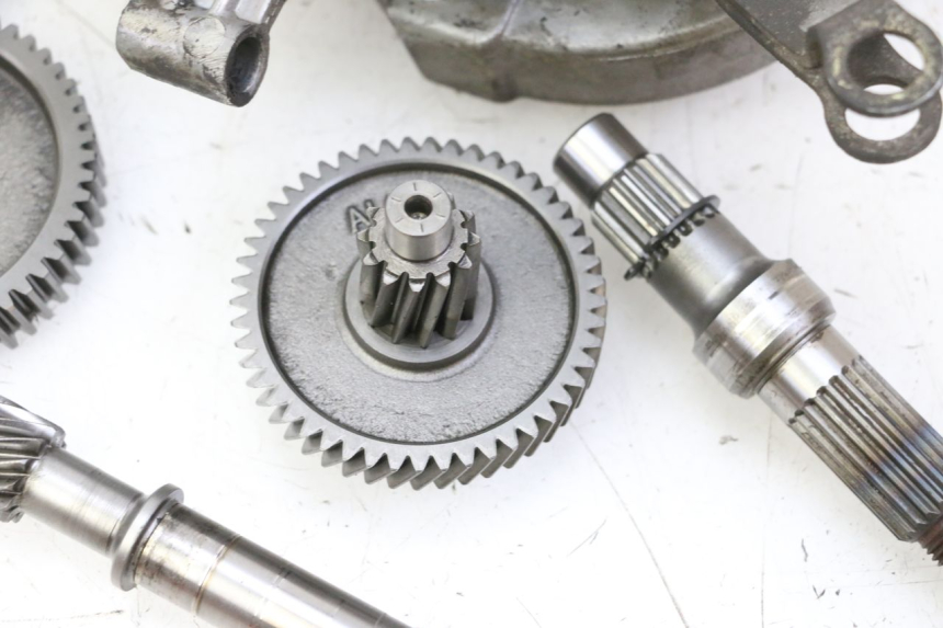 photo de REAR WHEEL SHAFT KYMCO LIKE 4T 50 (2019 - 2025) - Component zoom