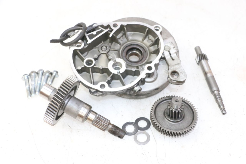 photo de REAR WHEEL SHAFT PIAGGIO NEW TYPHOON 50 (2010 - 2017) - Component detail