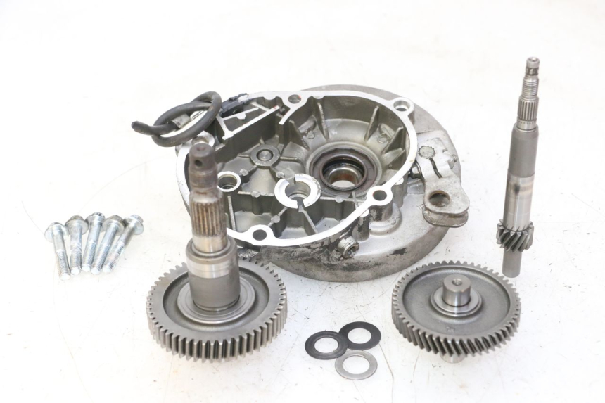 photo de REAR WHEEL SHAFT PIAGGIO NEW TYPHOON 50 (2010 - 2017) - Markings and original references