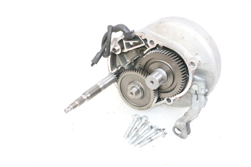 photo de REAR WHEEL SHAFT PIAGGIO NEW TYPHOON 50 (2018 - 2021) - Component detail