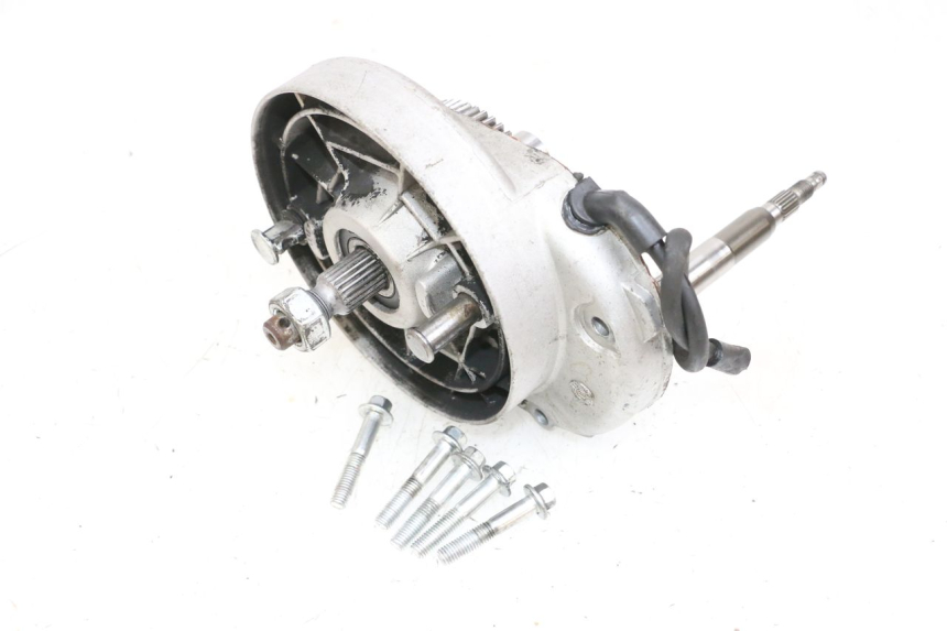 photo de REAR WHEEL SHAFT PIAGGIO NEW TYPHOON 50 (2018 - 2021) - Product overview