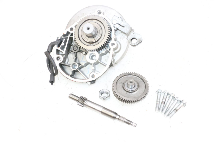 photo de REAR WHEEL SHAFT PIAGGIO NEW TYPHOON 50 (2018 - 2021) - Surface and material condition