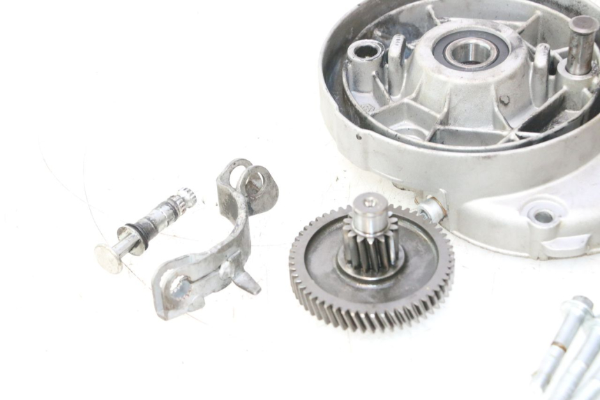 photo de REAR WHEEL SHAFT PIAGGIO NEW TYPHOON 50 (2018 - 2021) - Additional view of the item