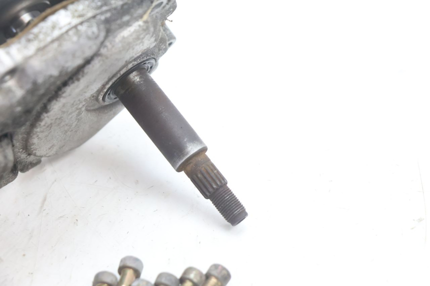 photo de REAR WHEEL SHAFT MBK NITRO 50 (2004 - 2008) - Technical close-up