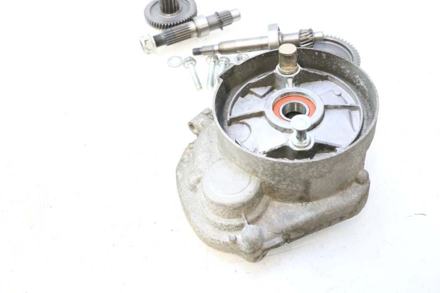 photo de REAR WHEEL SHAFT JM MOTORS OLDIES 4T 50 (2020 - 2026) - Distinctive features