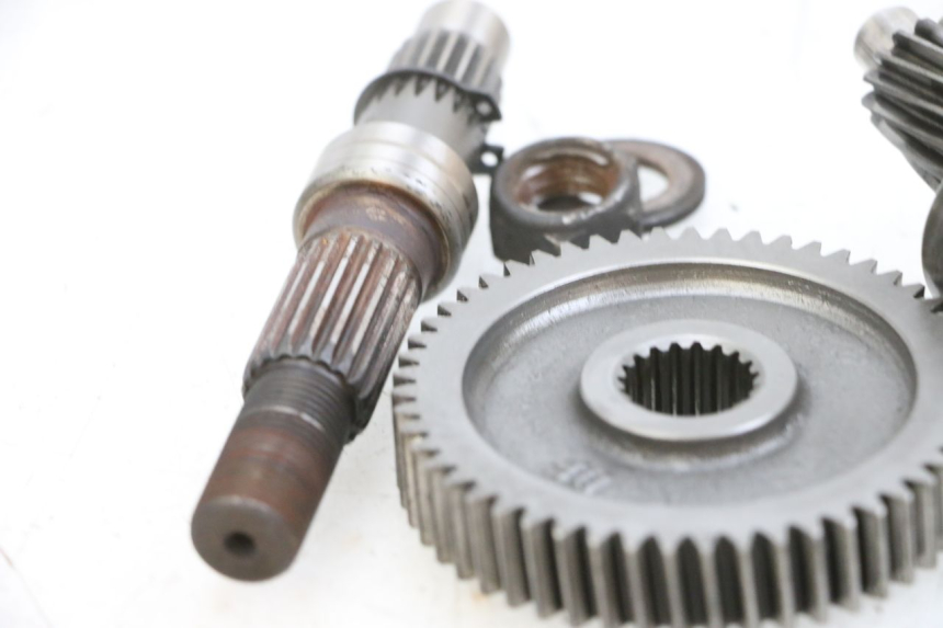 photo de REAR WHEEL SHAFT SYM ORBIT III 3 4T 50 (2021 - 2025) - Technical close-up