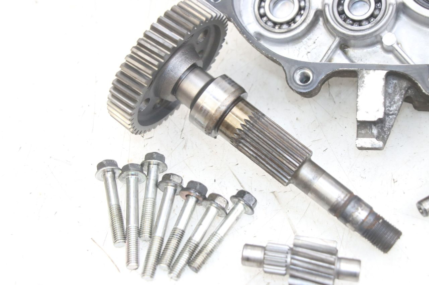 photo de REAR WHEEL SHAFT HONDA PCX (JF28) 125 (2009 - 2011) - Alternative angle