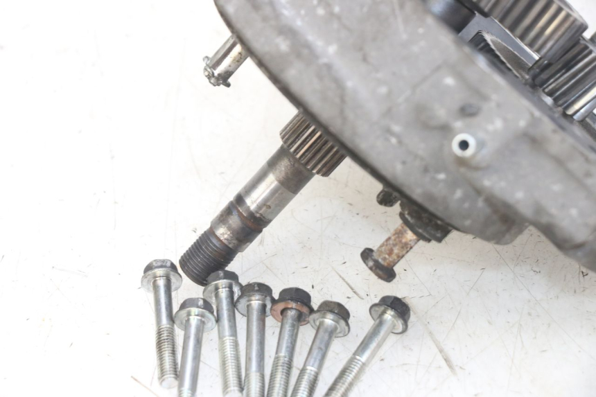 photo de REAR WHEEL SHAFT HONDA PCX (JF28) 125 (2009 - 2011) - Alternative perspective