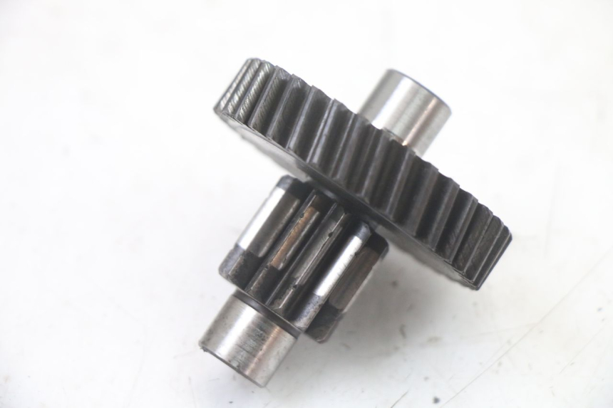 photo de REAR WHEEL SHAFT PEUGEOT LUDIX ONE 50 (2005 - 2008) - Alternative perspective