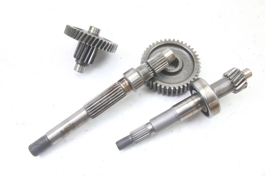 photo de REAR WHEEL SHAFT PEUGEOT VIVACITY 125 (2010 - 2017) - Zoom on usage condition