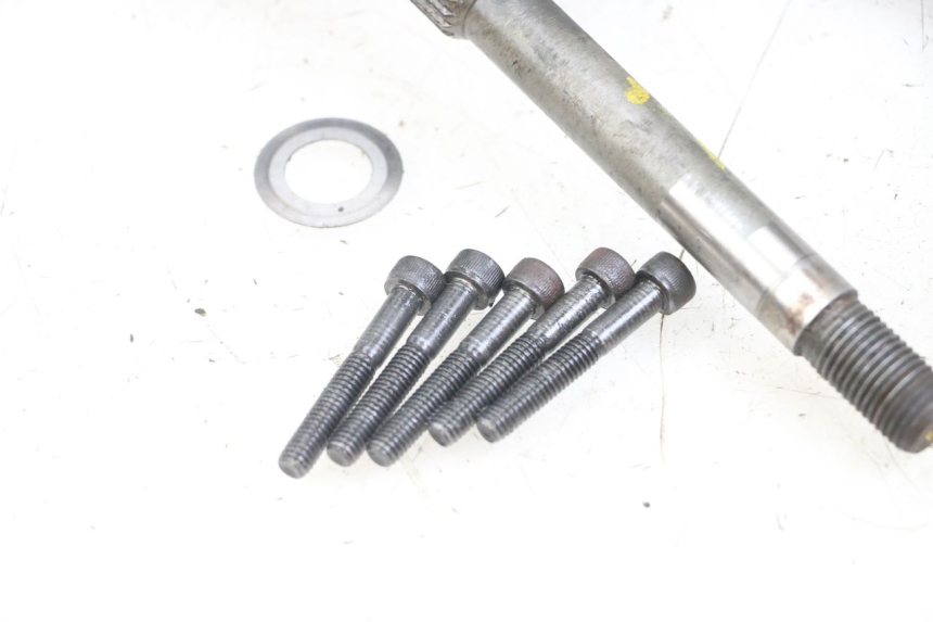photo de WHEEL TRANSMISSION PEUGEOT SATELIS 125 (2006 - 2009) - Distinctive features