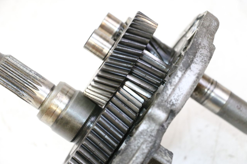 photo de WHEEL TRANSMISSION PEUGEOT SATELIS 125 (2010 - 2012) - Zoom on usage condition