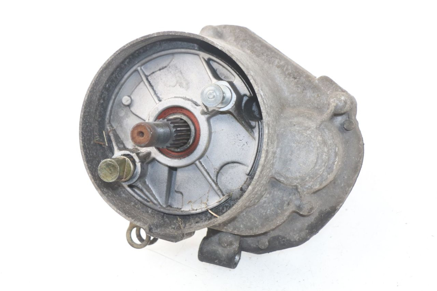 photo de REAR WHEEL SHAFT JM MOTORS SC 4T 50 (2012 - 2017) - Technical close-up