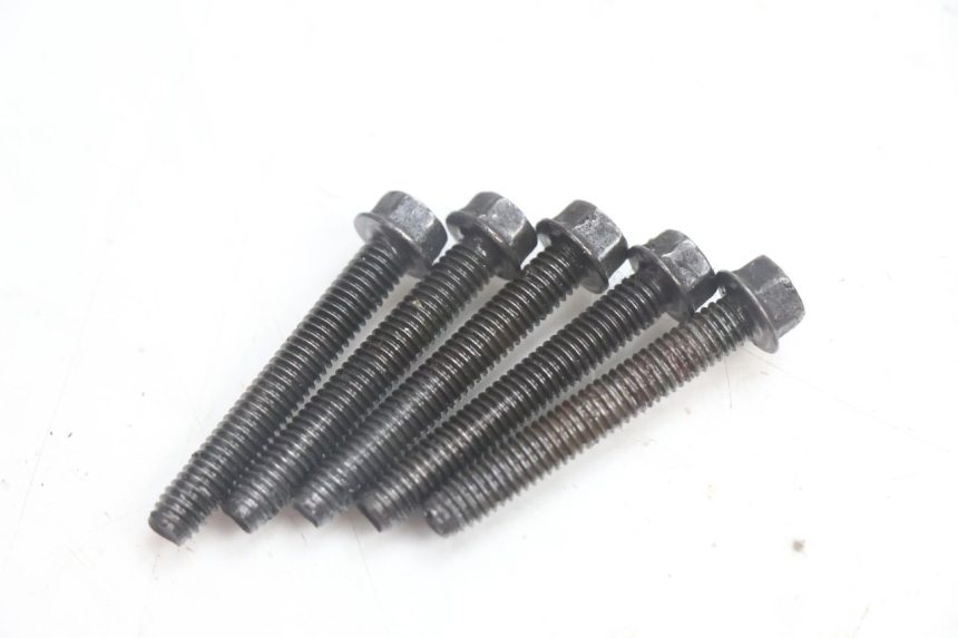 photo de REAR WHEEL SHAFT PEUGEOT SPEEDFIGHT 2 AC 50 (2000 - 2009) - Additional view of the item