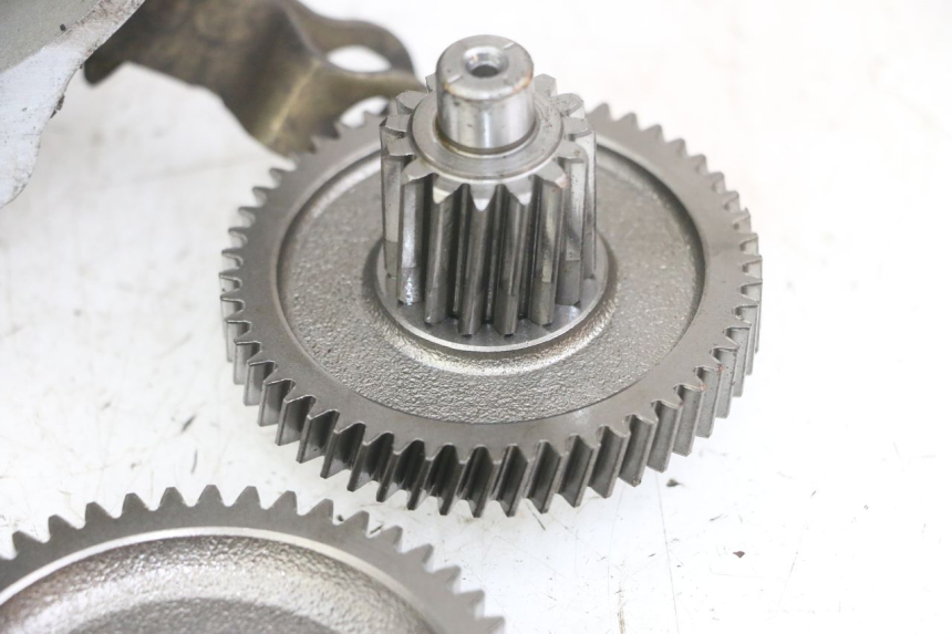 photo de REAR WHEEL SHAFT TNT MOTOR ROMA 10' 4T 50 (2019 - 2022) - Distinctive features