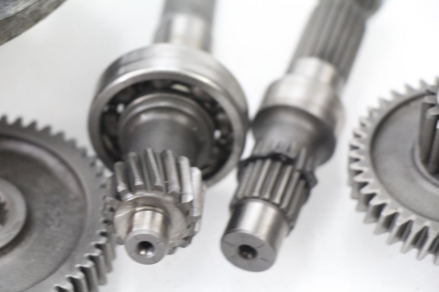 photo de REAR WHEEL SHAFT SYM TONIK 125 (2010 - 2014) - Distinctive features