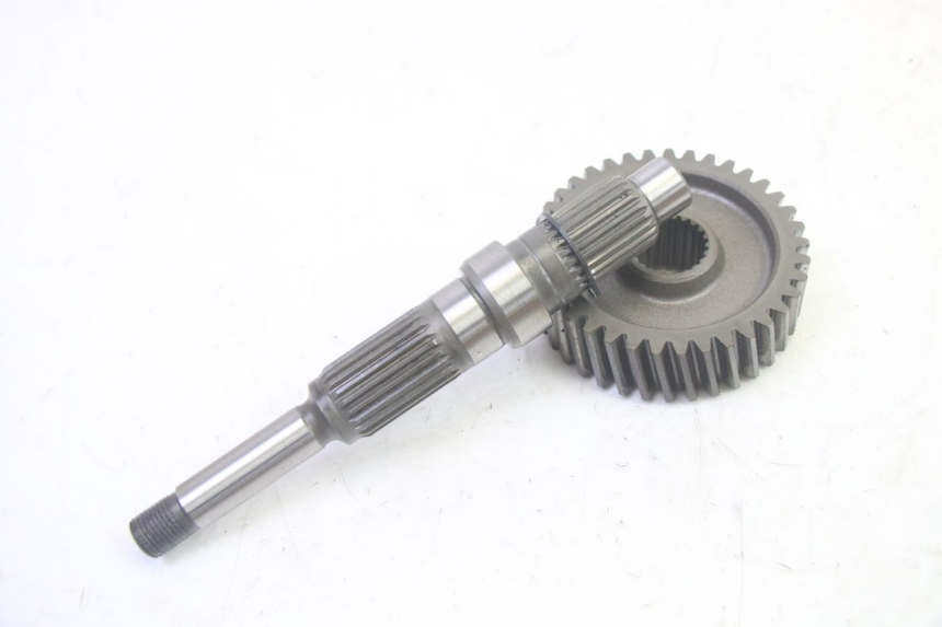 photo de REAR WHEEL SHAFT YAMAHA TRICITY 300 (2020 - 2024) - Technical close-up