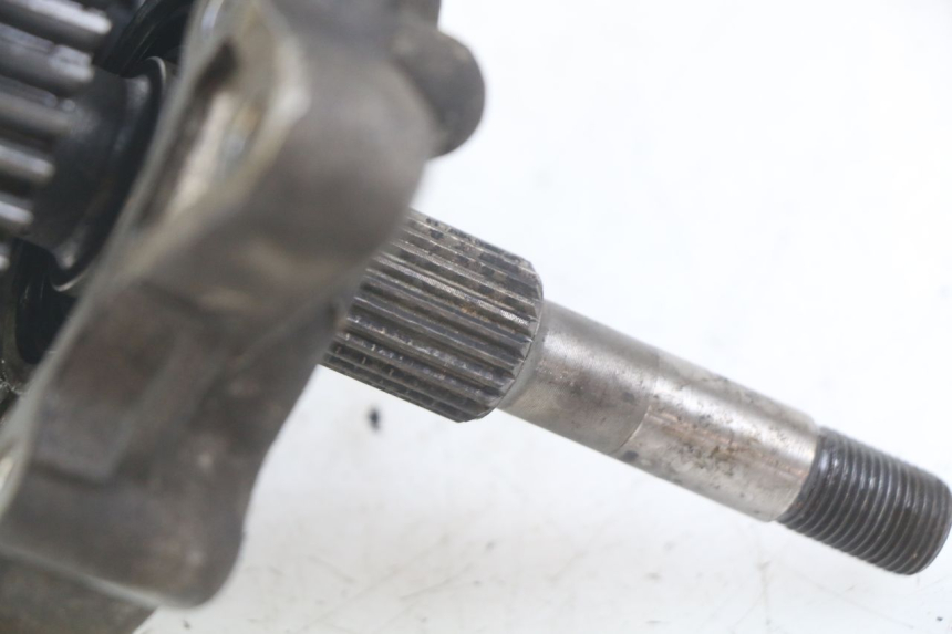 photo de REAR WHEEL SHAFT PEUGEOT TWEET 125 (2010 - 2017) - Technical close-up