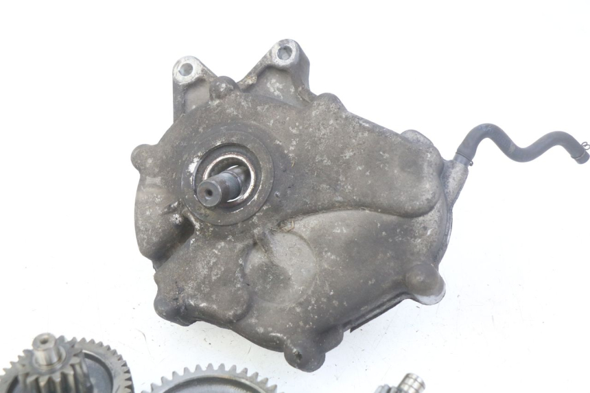 photo de REAR WHEEL SHAFT PEUGEOT TWEET 125 (2010 - 2017) - Checked used part