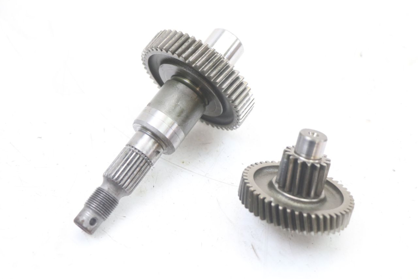 photo de REAR WHEEL SHAFT PIAGGIO VESPA LX 2T 50 (2005 - 2013) - Checked used part