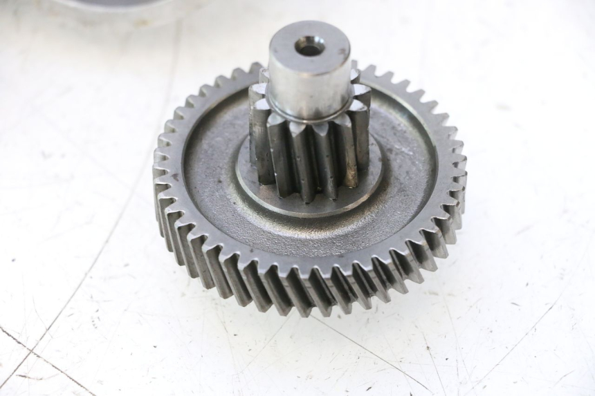 photo de REAR WHEEL SHAFT PIAGGIO VESPA PRIMAVERA 2T 50 (2013 - 2018) - Zoom on usage condition
