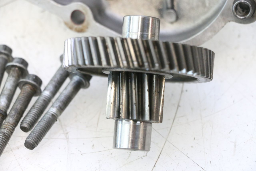 photo de REAR WHEEL SHAFT PIAGGIO VESPA PRIMAVERA 2T 50 (2013 - 2018) - Alternative perspective