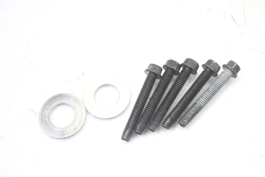 photo de REAR WHEEL SHAFT PEUGEOT VIVACITY 50 (2004 - 2009) - Component zoom