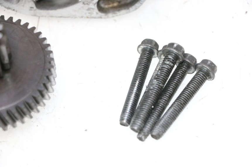 photo de REAR WHEEL SHAFT PEUGEOT VIVACITY 50 (1998 - 2003) - Additional view of the item