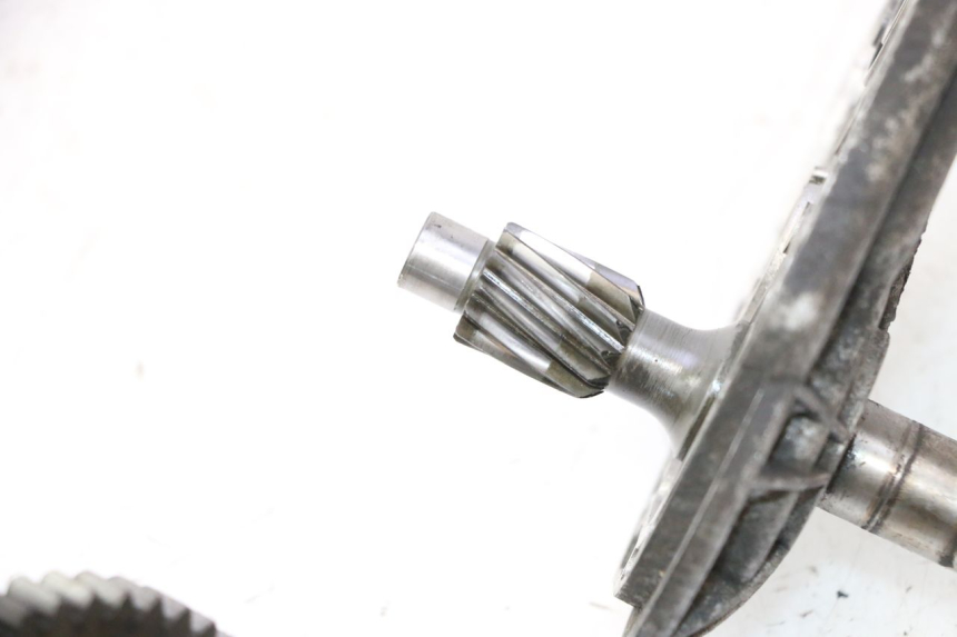 photo de REAR WHEEL SHAFT PEUGEOT VIVACITY 50 (1998 - 2003) - Fixing points details