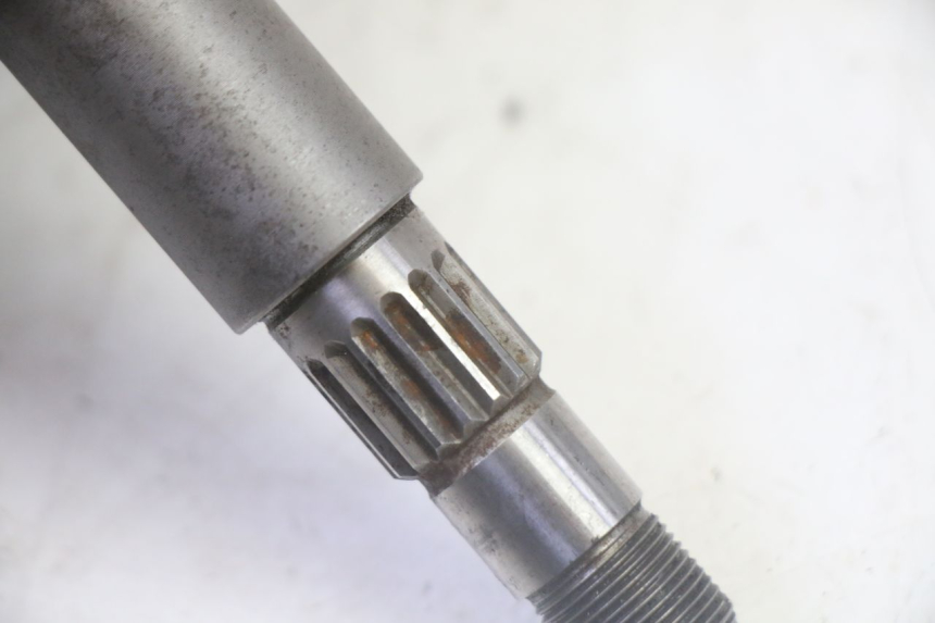 photo de REAR WHEEL SHAFT YAMAHA X-MAX XMAX 125 (2010 - 2013) - Supplementary product photo