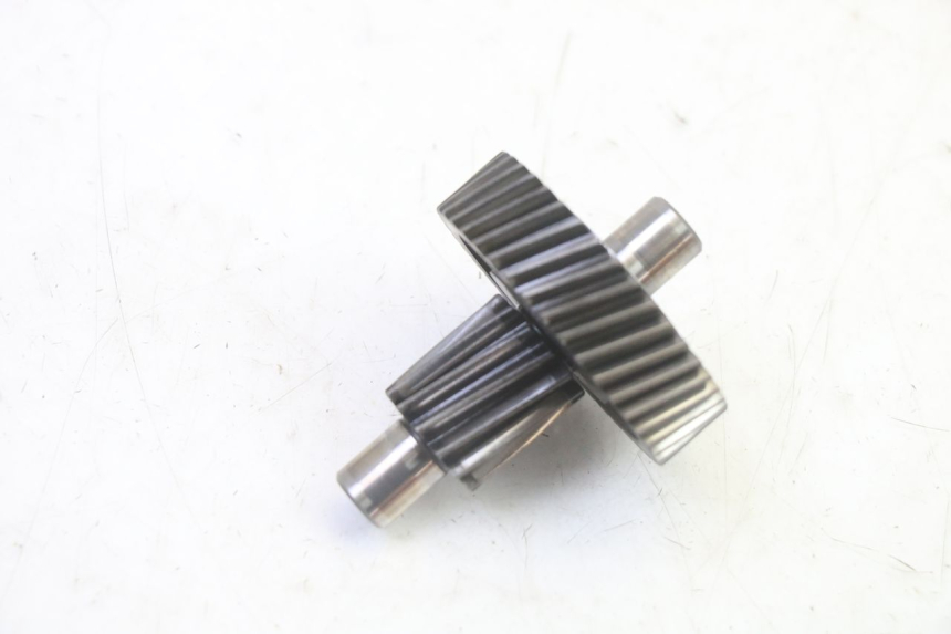 photo de REAR WHEEL SHAFT YAMAHA X-MAX XMAX 125 (2010 - 2013) - Surface and material condition