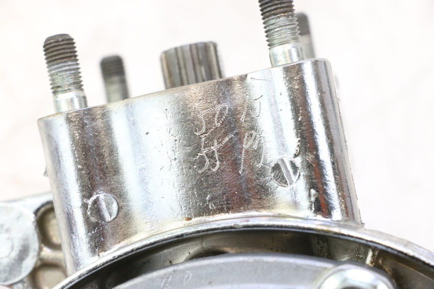 photo de REAR WHEEL SHAFT YAMAHA XV VIRAGO 535 (1988 - 2004) - Component detail