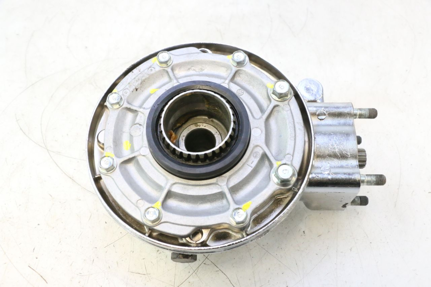 photo de REAR WHEEL SHAFT YAMAHA XV VIRAGO 535 (1988 - 2004) - Detailed visual inspection