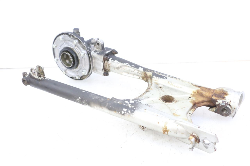 photo de REAR WHEEL SHAFT YAMAHA XV VIRAGO 535 (1988 - 2004) - Distinctive features