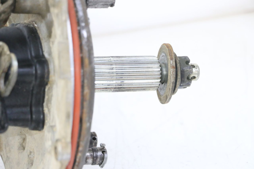 photo de REAR WHEEL SHAFT YAMAHA YFM BRUIN 350 (2003 - 2009) - Used quality zoom