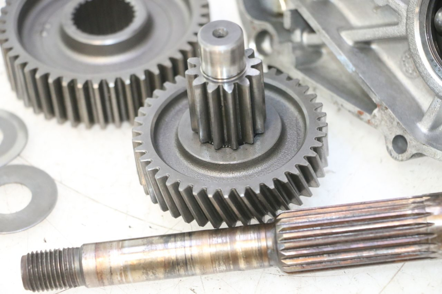 photo de WHEEL TRANSMISSION YAMAHA YP MAJESTY 125 (2002 - 2006) - Detailed visual inspection