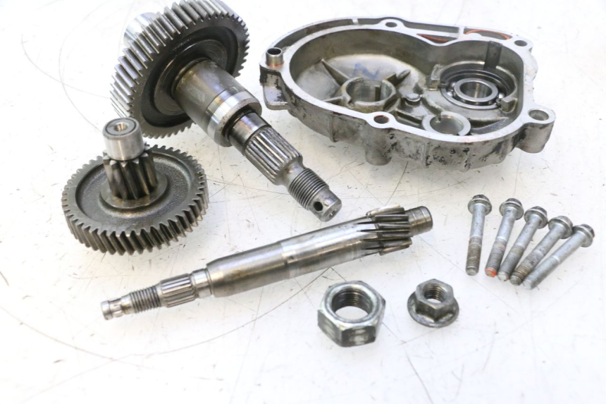 photo de WHEEL TRANSMISSION PIAGGIO ZIP 4T 50 (2018 - 2020) - Fixing points details