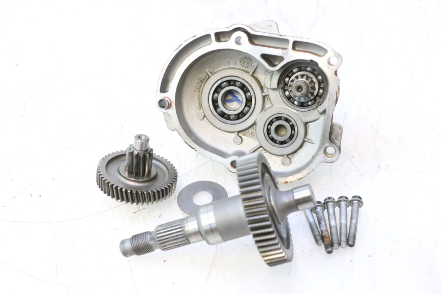 photo de REAR WHEEL SHAFT PIAGGIO ZIP IGET 4T 50 (2021 - 2023) - Alternative angle