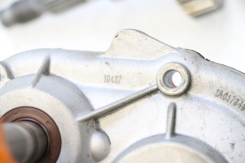 photo de REAR WHEEL SHAFT PIAGGIO ZIP IGET 4T 50 (2021 - 2023) - Markings and original references